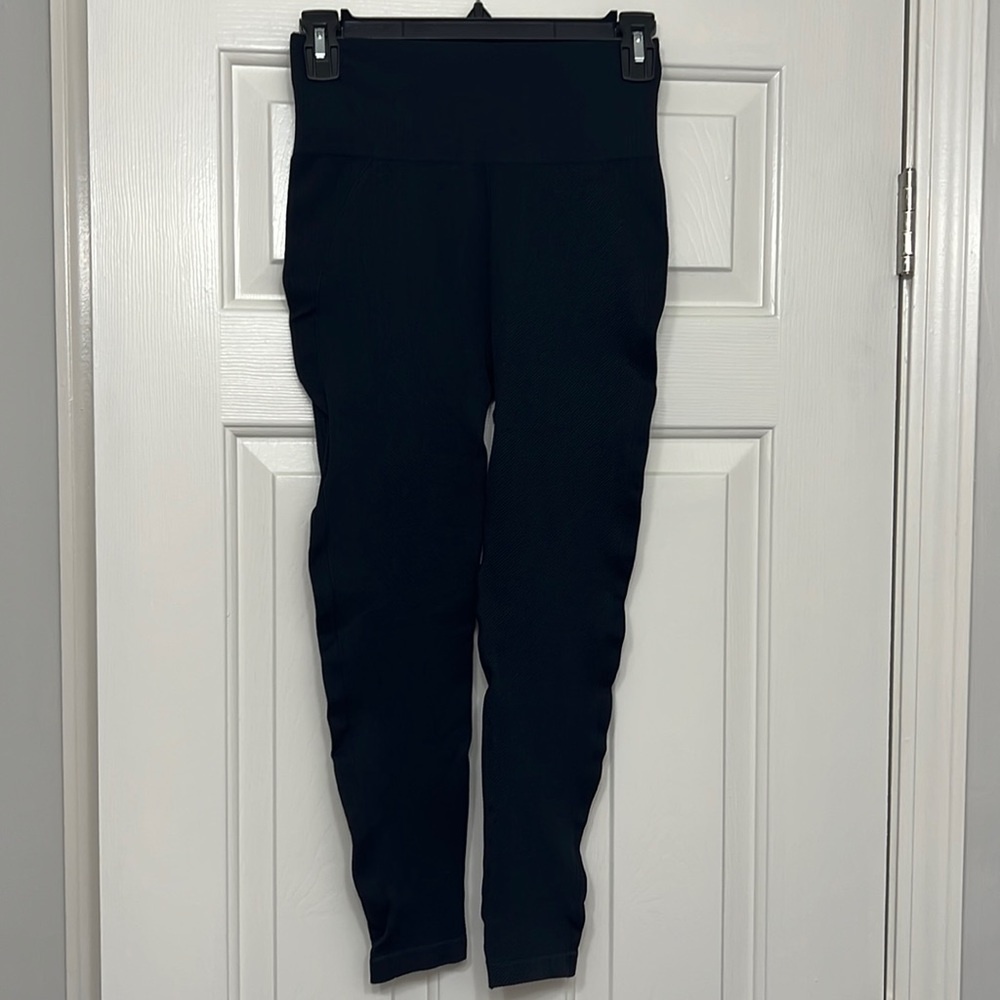 Zyia Active Leggings Women’s Size Large Black Ribbed Skinny Leg